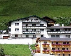 Hotelli Hotel Jennys Huamatl (Serfaus, Itävalta)
