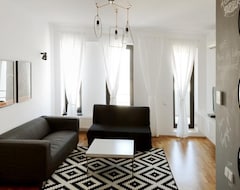 Căn hộ có phục vụ City Lodge Luxury Apartment (Bucharest, Romania)