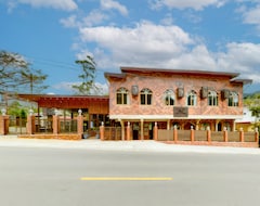 Khách sạn La Casa De La Abuela (Bajo Boquete, Panama)