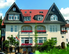 Khách sạn Kurvilla Furstin Pauline (Bad Salzuflen, Đức)