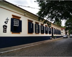 Mara Palace Hotel (Vassouras, Brasil)