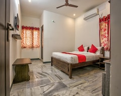 Hotel OYO 35931 Leo's Home Stay (Vellore, Indija)