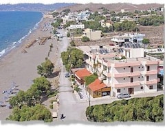 Hotel Alexander Beach (Kalamaki Tympaki, Greece)