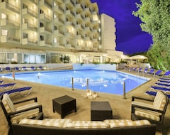 Hotel Fenix (Glyfada, Greece)