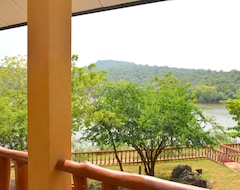 Resort/Odmaralište Kodigahawewa Forest Resort (Tissamaharama, Šri Lanka)
