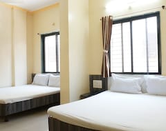 Khách sạn Spot On 39715 Hotel Sai Bhagwan (Shirdi, Ấn Độ)