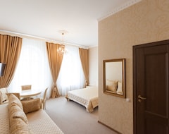 Khách sạn Hotel Versal (St Petersburg, Nga)