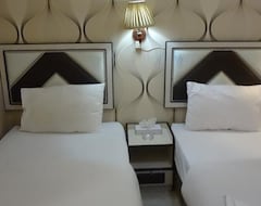 Hotel Al Kawakeb (Dubai, Birleşik Arap Emirlikleri)
