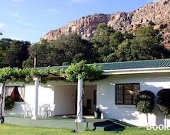 Entire House / Apartment Kunje Guesthouse (Op-die-Berg, South Africa)