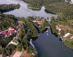 Resort Osrodek Szkoleniowo - Wypoczynkowy Guzianka (Ruciane – Nida, Poland)