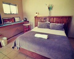 Hotel A & R Guesthouse (Bloemfontein, South Africa)