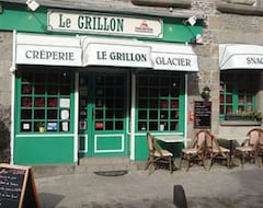 Hotel Le Grillon (Pontorson, France)