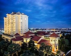 Hotel Sofitel Phnom Penh Phokeethra (Phnom Penh, Cambodia)