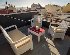Otel Rooftop Terrace- Miradouro Do Monte 61579/al (Lizbon, Portekiz)