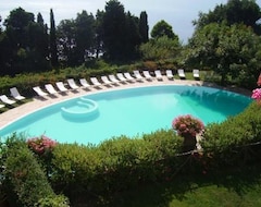 Khách sạn Hotel Villa Cimbrone (Ravello, Ý)