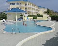 Hotel Castaways Cayman Beach Resort (East End, Islas Caimán)