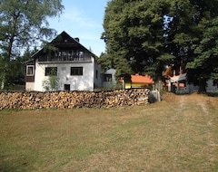 Guesthouse Kypruv Mlyn (Knínice, Czech Republic)