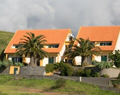 Khách sạn Residencial O Farol (Ponta do Pargo, Bồ Đào Nha)