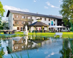 Hotel Tourist24.at (Rosegg, Austria)