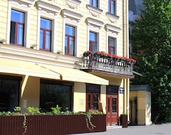 Khách sạn Mary (St Petersburg, Nga)