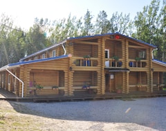 Khách sạn Gora Krestovaya (Kandalaksha, Nga)