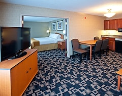 Otel Holiday Inn Express & Suites Greenwood (Greenwood, ABD)
