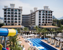 Hotel Quattro Beach Spa & Resort (Konakli, Turquía)
