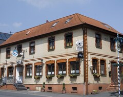 Khách sạn Eschbacher Katz (Usingen, Đức)