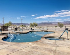 Tüm Ev/Apart Daire Hot Springs Included! (Tecopa, ABD)