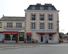 Khách sạn Le Pont D Anjou (La Guerche-de-Bretagne, Pháp)