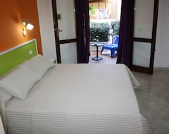 Hotel Room & Breakfast Aloe (San Vito Lo Capo, Italy)