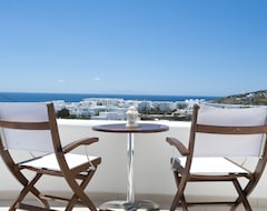 Hotelli Villa Nireas (Platis Yialos, Kreikka)