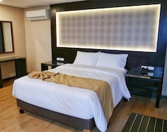 Hotel Grand Xing Imperial (Iloilo City, Philippines)
