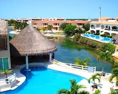 Khách sạn Coral Maya Stay Suites (Puerto Aventuras, Mexico)