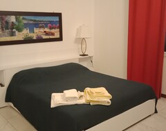 Hotel Villa Giove Rooms (Prato, Italia)