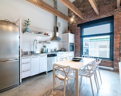 Casa/apartamento entero New! Stunning Brick & Beam Gastown Heritage Loft (Vancouver, Canadá)