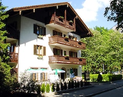 Khách sạn Hotel St. Georg (Bad Reichenhall, Đức)