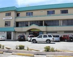 Khách sạn West Plaza Desekel (Koror, Palau)