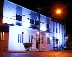 Khách sạn Platino (São Lourenço, Brazil)