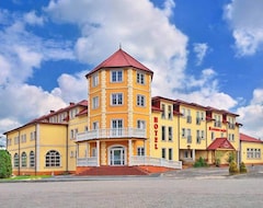 Hotel Podgrodzie (Kowal, Poland)
