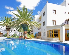 Hotel South Coast (Makri Gialos, Greece)