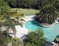 Resort Island Cove Villas (Cowes, Úc)