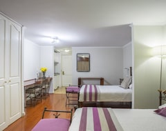 Căn hộ có phục vụ MR Apart Providencia (ex Apart Neruda) (Santiago, Chile)