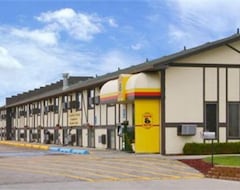 Motel Super 8 by Wyndham Kearney (Kearney, USA)