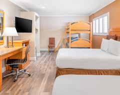 Khách sạn Anaheim Islander Inn And Suites (Anaheim, Hoa Kỳ)