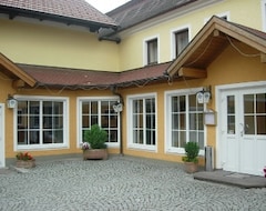 Hotel Scharinger (Gilgenberg am Weilhart, Austrija)