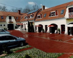 Khách sạn Delanta (Pécs, Hungary)