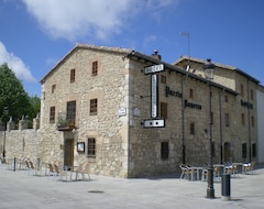 Hotel Puerta Romeros (Burgos, İspanya)