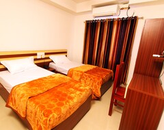 Otel OYO 3283 Puthens Capitol Inn (Kochi, Hindistan)