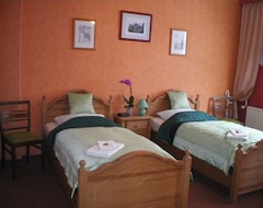 Hotel Double Room - Green Room - Pension Villa Martha (Burg Stargard, Tyskland)